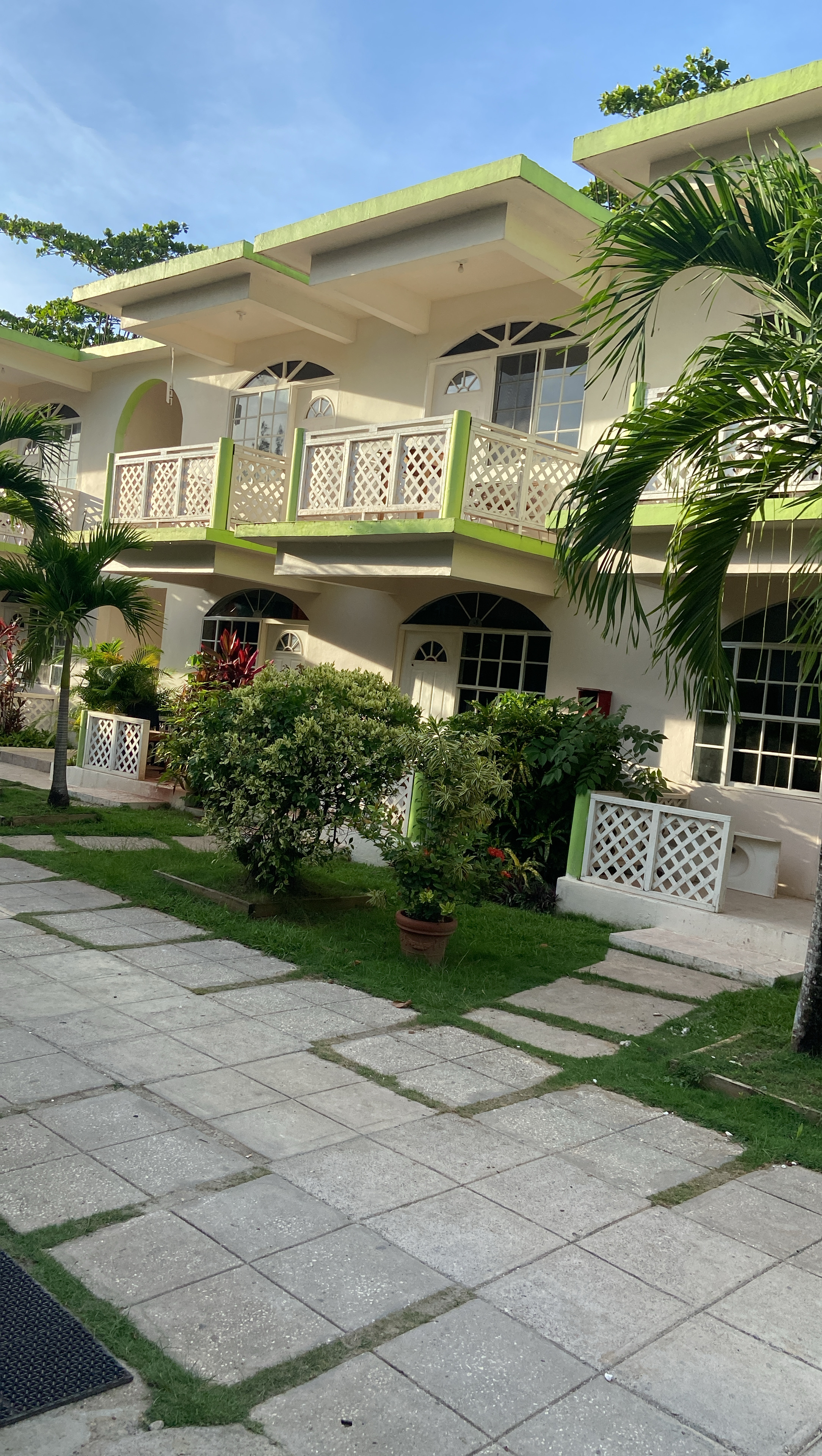 building at Fun Holiday Beach Hotel Negril Jamaica